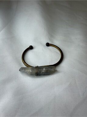 Artisan Clear Quartz Point Cuff Bracelet - Antique Gold Tone